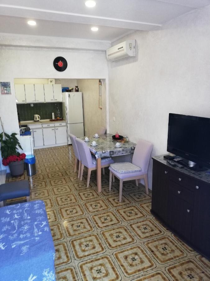 Apartments By The Sea Baska Voda, Makarska - 12714 Dış mekan fotoğraf